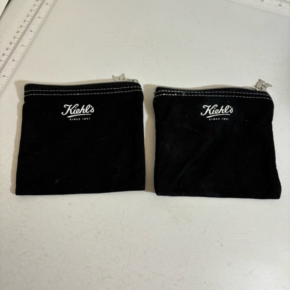 🛍️3/$30 Kiehl’s black zippered cosmetic travel pouch bag - Picture 3 of 12